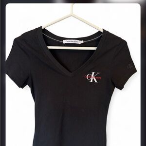 Calvin Klein Jeans Black V-Neck Logo Short Sleeve Tee